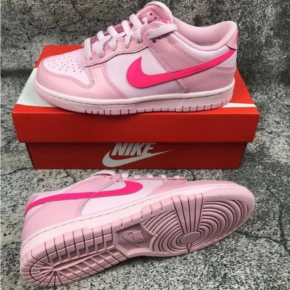 Women Nike Dunk Low Triple Pink Sneakers Athletic Shoes - Picture 3 of 7